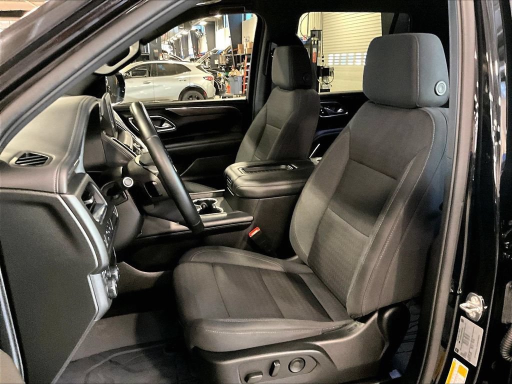 Used 2023 Chevrolet Tahoe LS AWD/4WD image 10