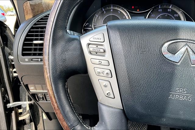 Used 2017 INFINITI QX80 4WD w/ Driver Assistance Package image 18