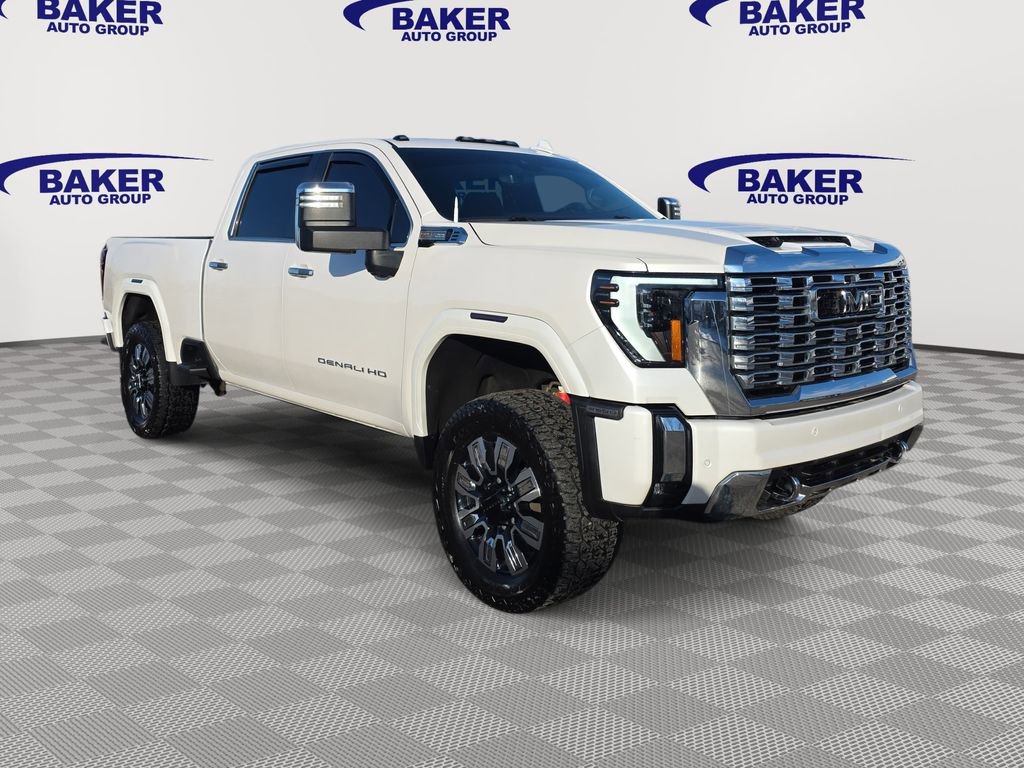 Used 2024 GMC Sierra 2500 Denali w/ Denali Reserve Package image 3