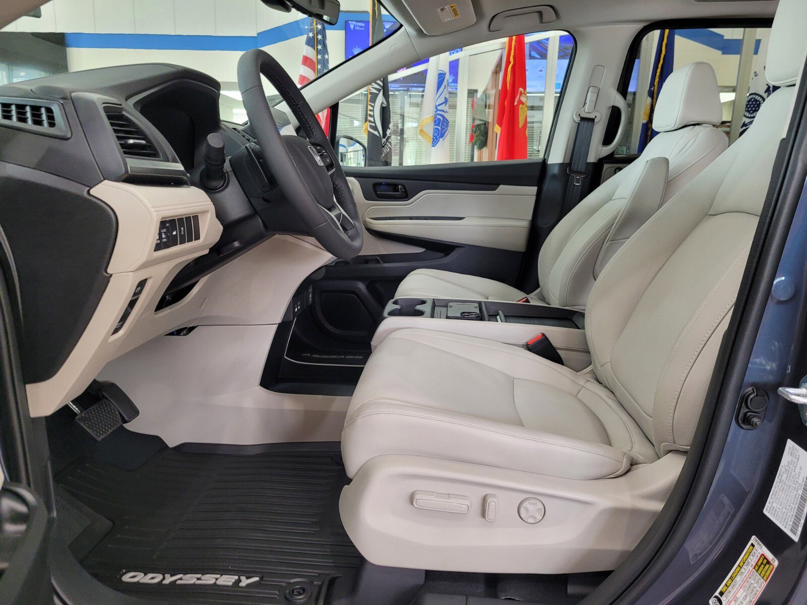 New 2026 Honda Odyssey EX-L image 7