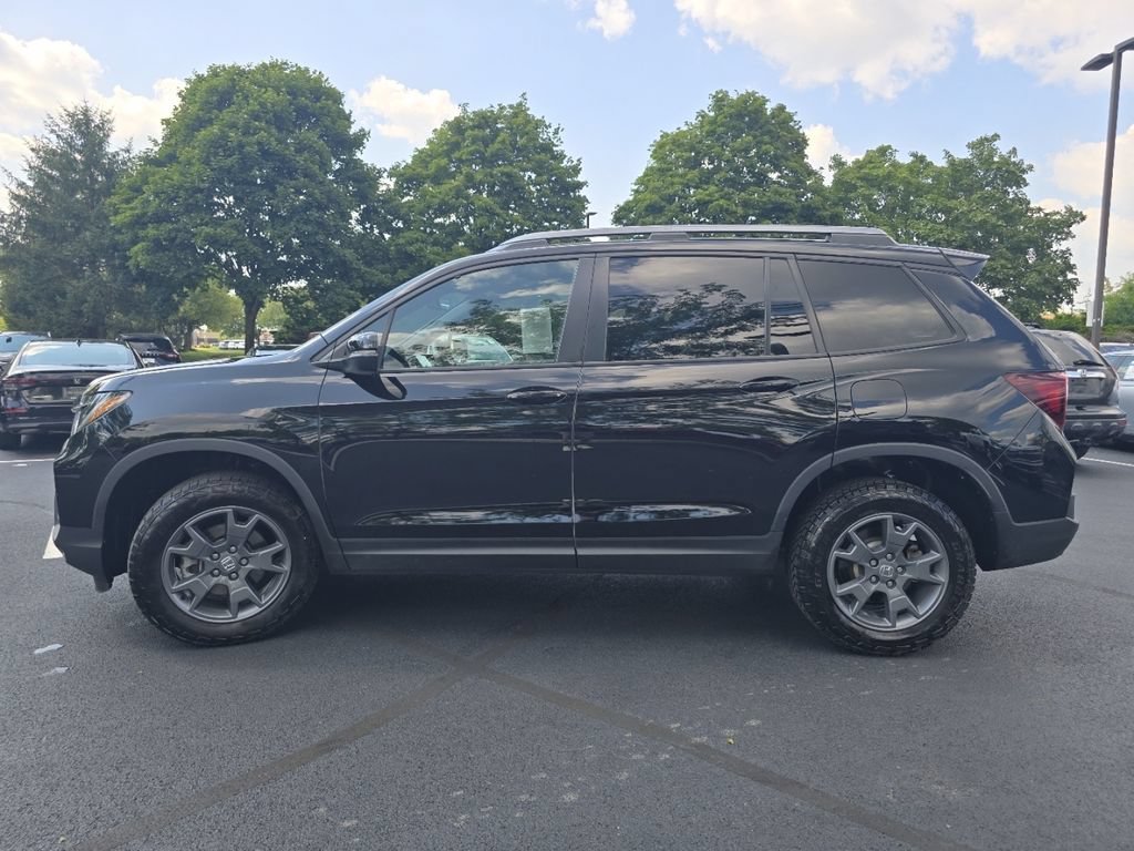 Certified 2025 Honda Passport TrailSport image 15