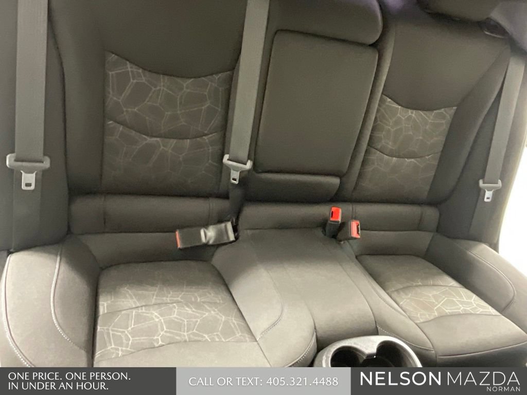 Used 2018 Chevrolet Volt LT w/ Comfort Package FWD image 29
