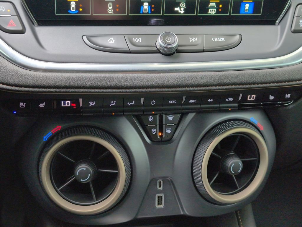 Used 2023 Chevrolet Blazer Premier w/ Driver Confidence II Package FWD image 33