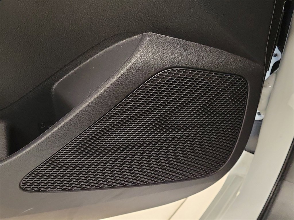 Used 2024 Toyota Corolla SE image 31