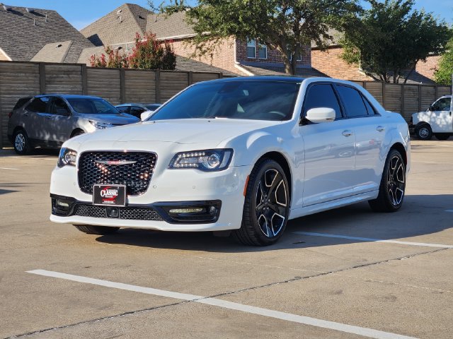 Used 2023 Chrysler 300 S w/ Comfort Group RWD image 11