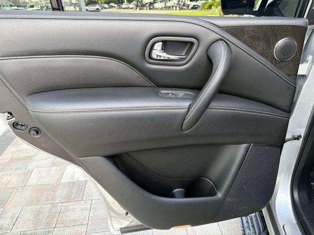 Used 2020 INFINITI QX80 Luxe w/ Proassist Package AWD/4WD image 16
