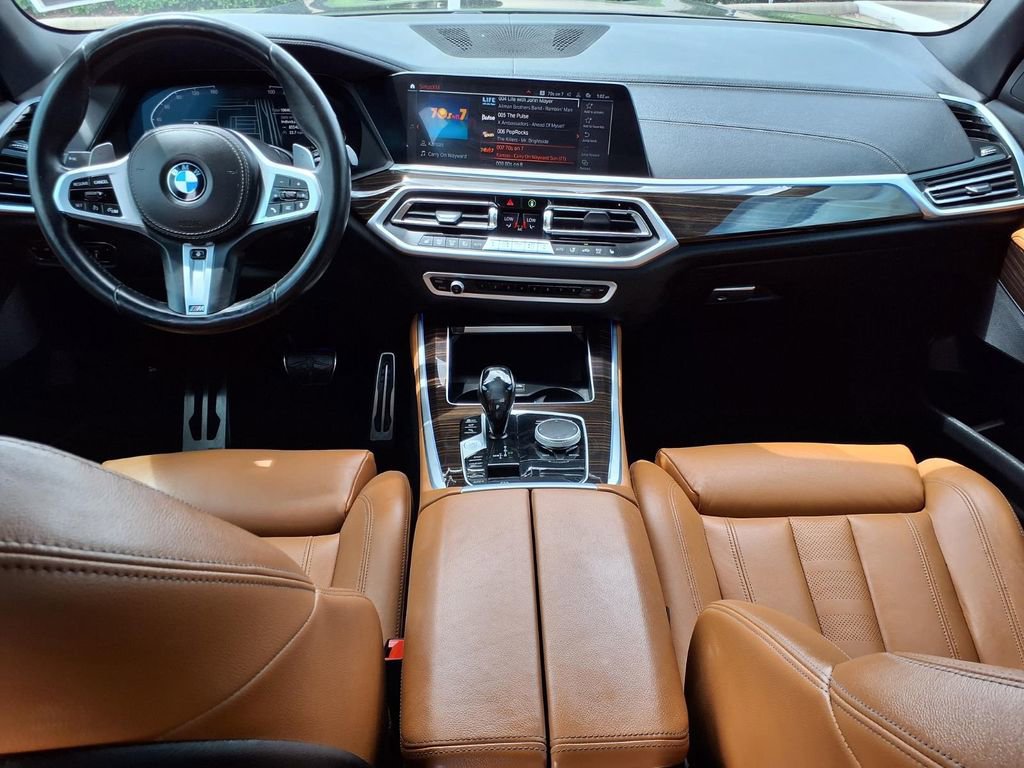Used 2021 BMW X5 sDrive40i w/ M Sport Package RWD image 9