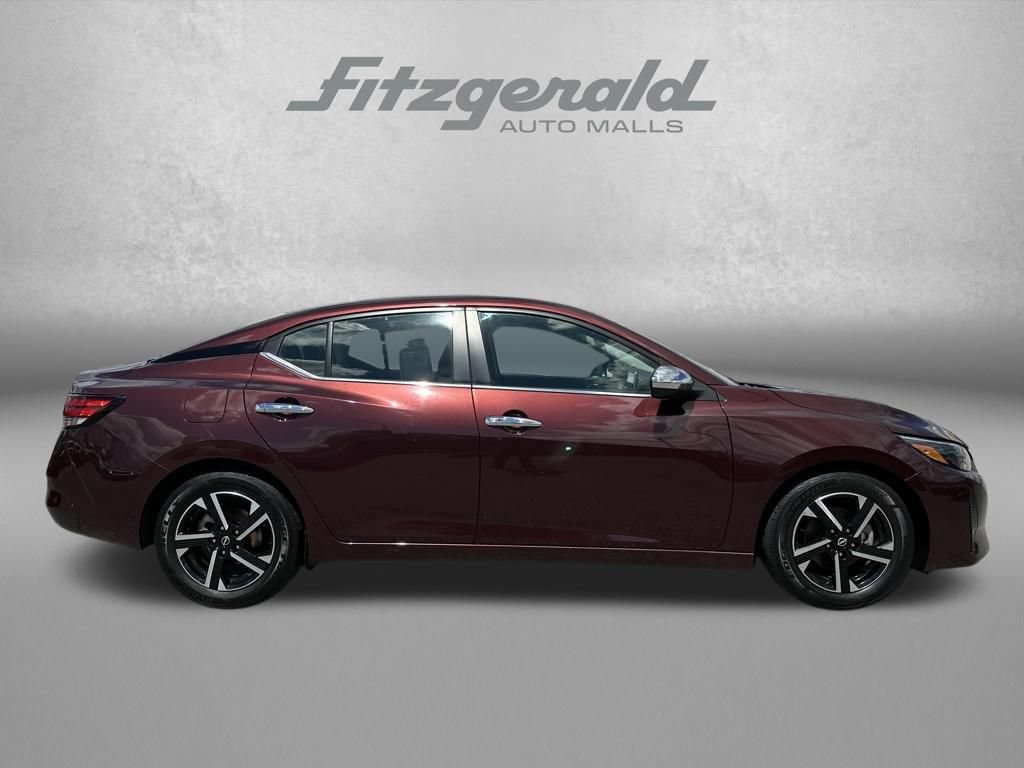 Used 2024 Nissan Sentra SV FWD image 4