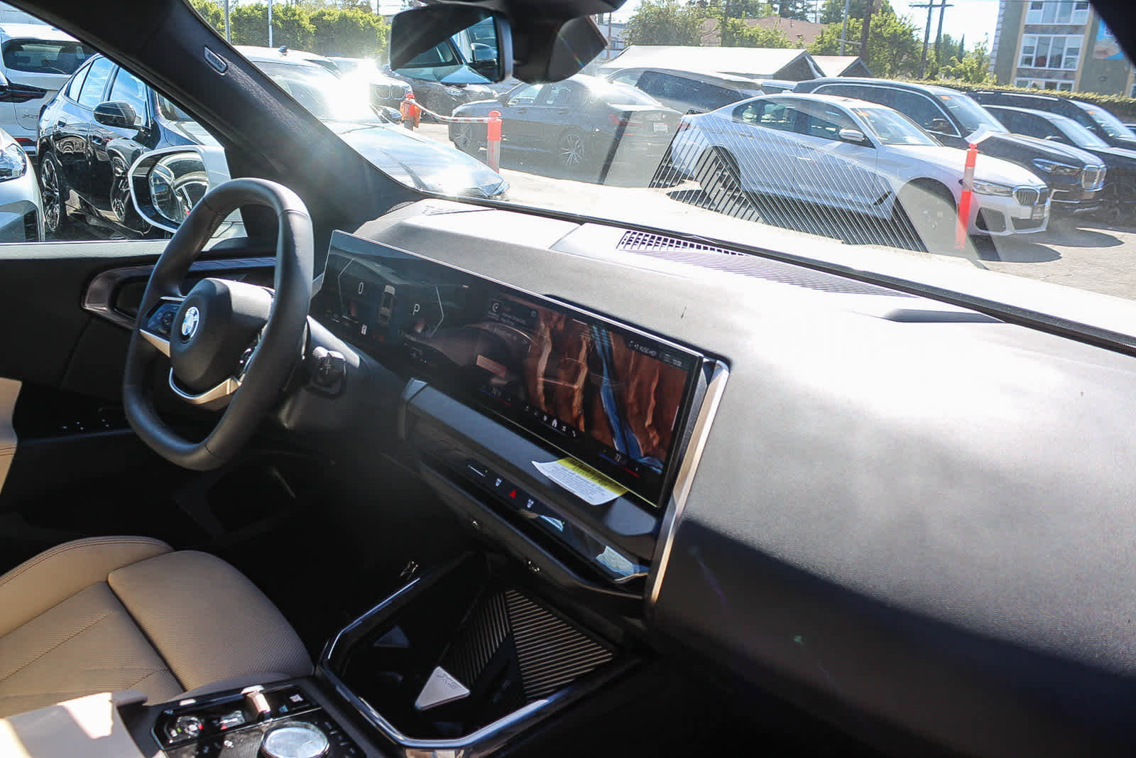 Used 2025 BMW X3 xDrive30i w/ Convenience Package image 16