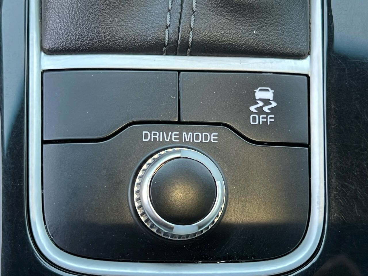 Used 2020 Kia Stinger GT-Line image 18