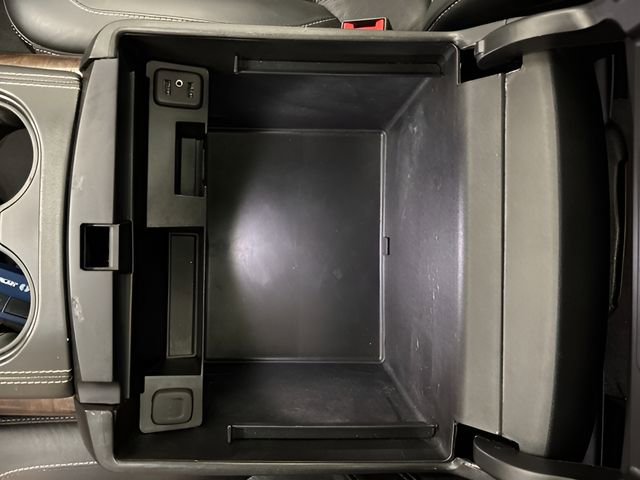 Used 2020 Chevrolet Tahoe LT w/ LT Midnight Edition image 29