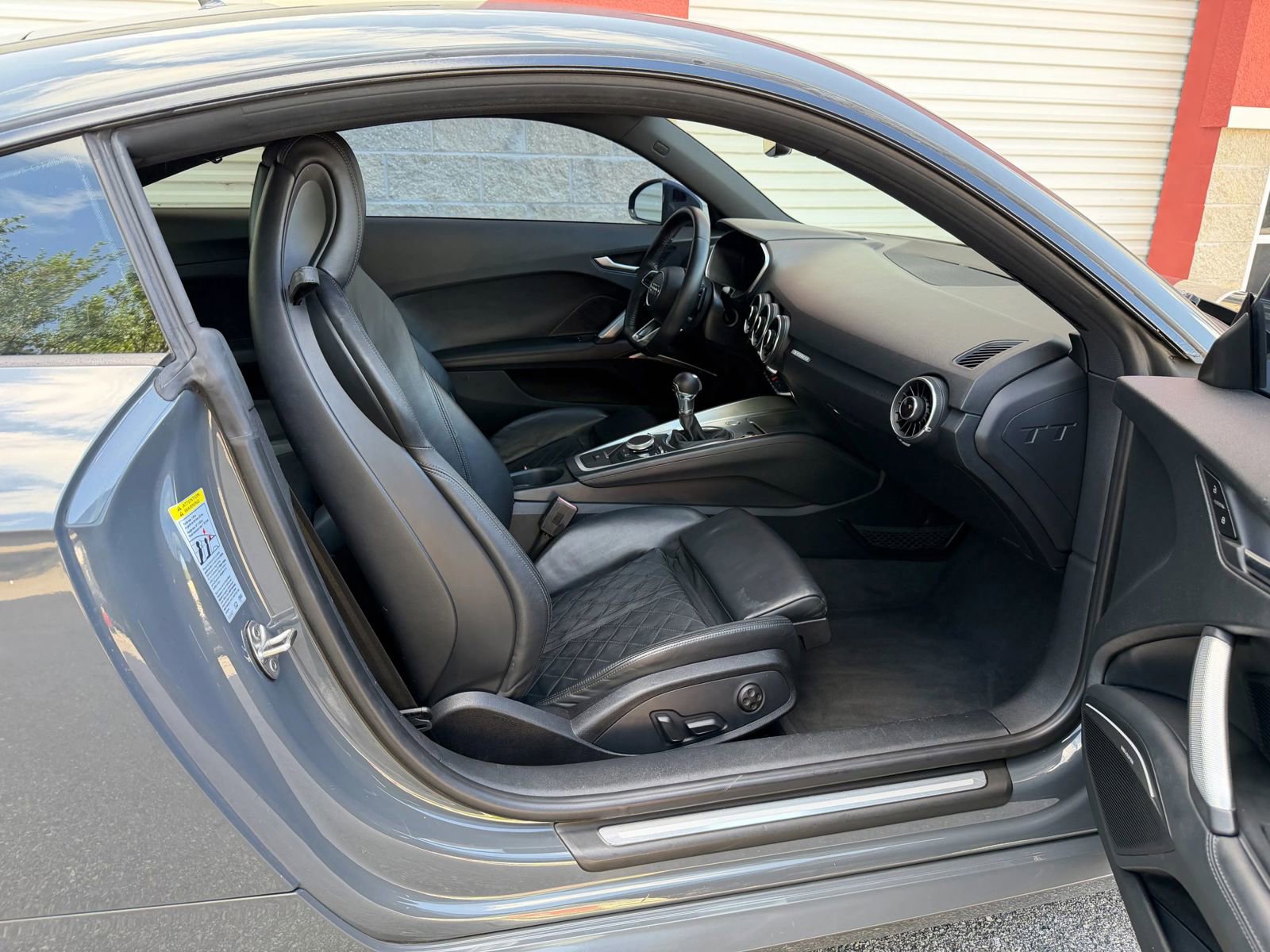 Used 2016 Audi TT 2.0T w/ Technology Package image 17