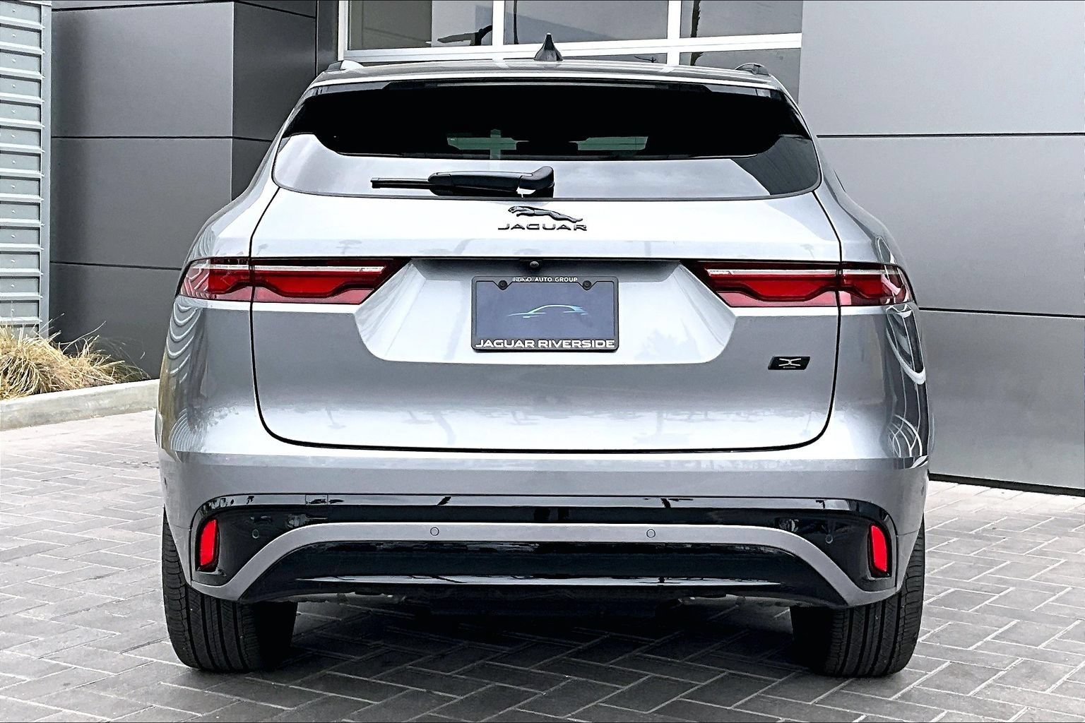 New 2026 Jaguar F-PACE R-Dynamic S AWD/4WD image 4