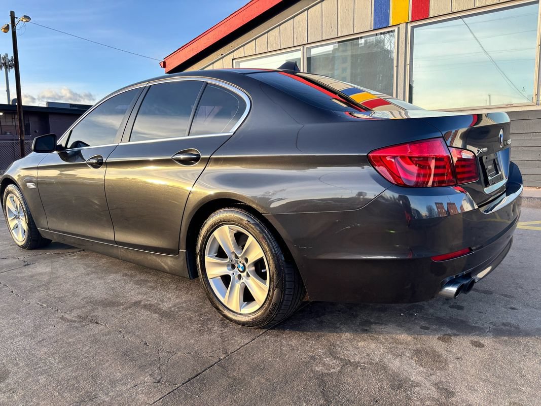 Used 2013 BMW 528i xDrive Sedan AWD/4WD image 6