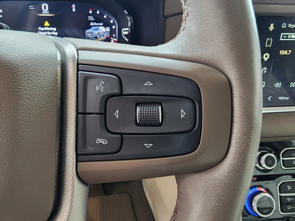 Used 2024 GMC Yukon Denali w/ Denali Reserve Package AWD/4WD image 25