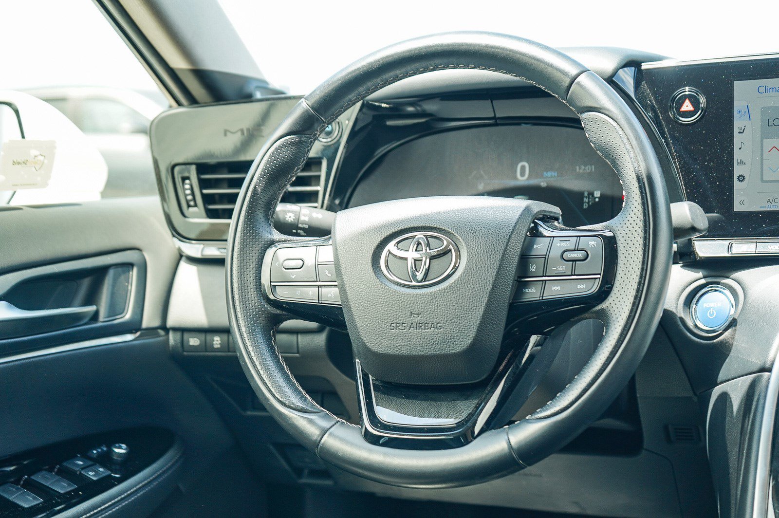 Certified 2022 Toyota Mirai w/ Advanced Technology Package RWD image 16