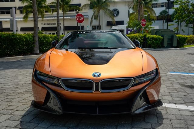 Used 2019 BMW i8 Roadster AWD/4WD image 4