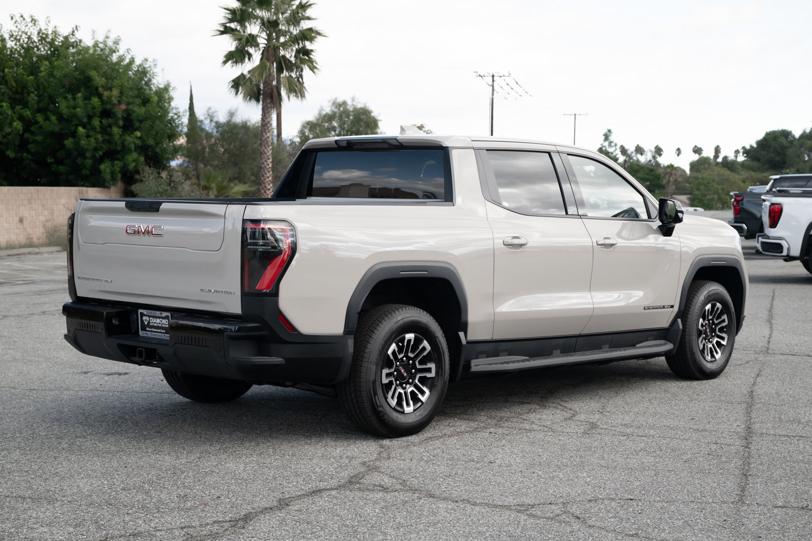 New 2026 GMC Sierra EV Elevation image 4