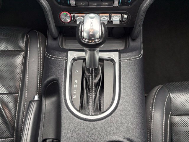 Used 2018 Ford Mustang Premium w/ Equipment Group 201A RWD image 33