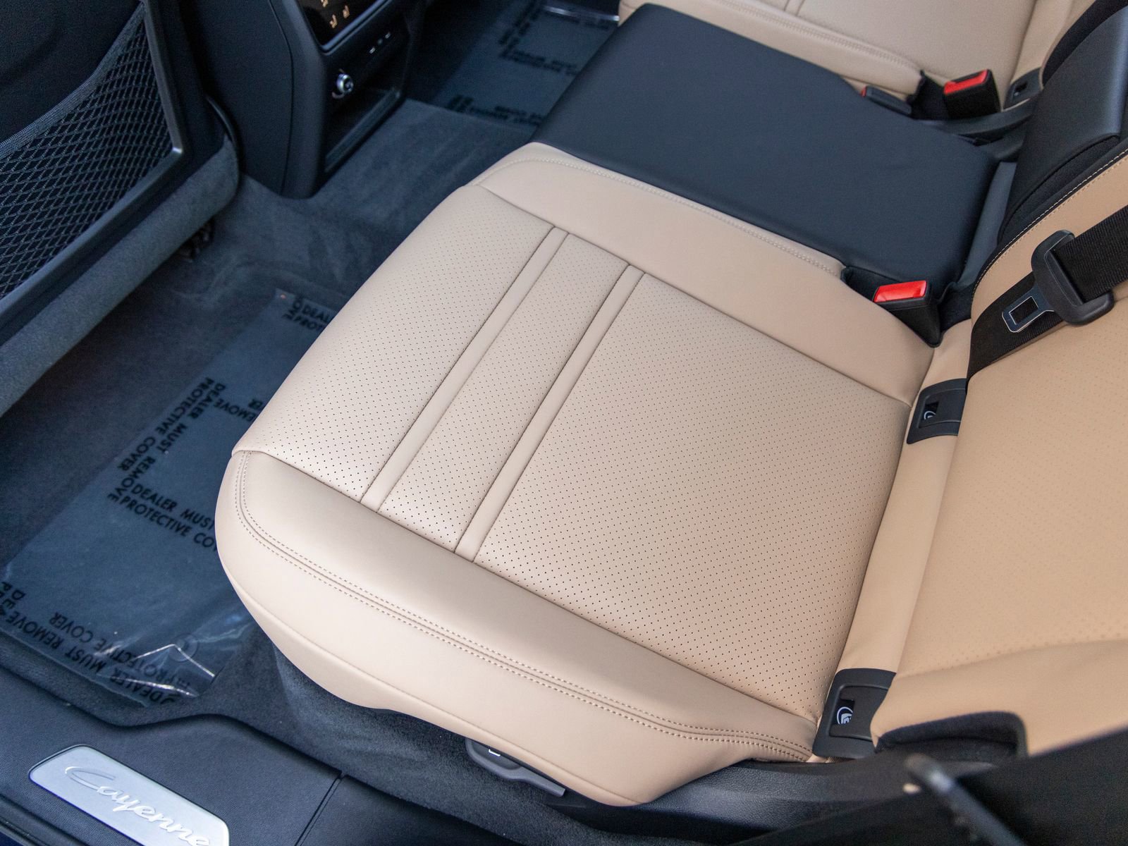 New 2025 Porsche Cayenne S AWD/4WD image 41