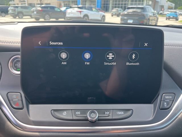 Used 2025 Chevrolet Blazer LT FWD image 33