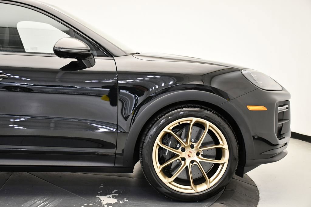 New 2026 Porsche Cayenne Turbo GT AWD/4WD image 11