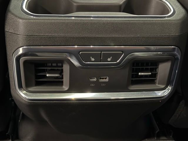 Used 2025 GMC Sierra 3500 Denali Ultimate image 32