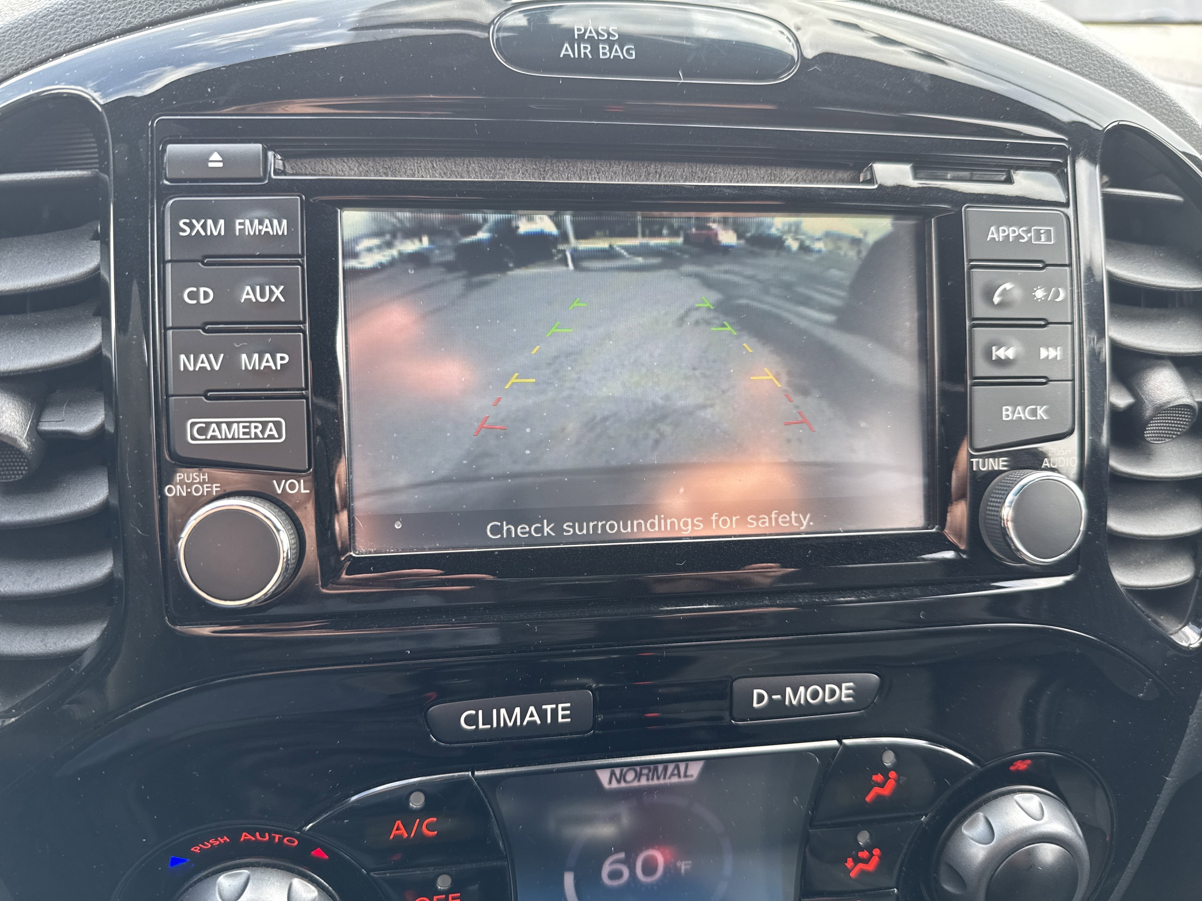 Used 2014 Nissan Juke NISMO w/ Navigation Package image 26