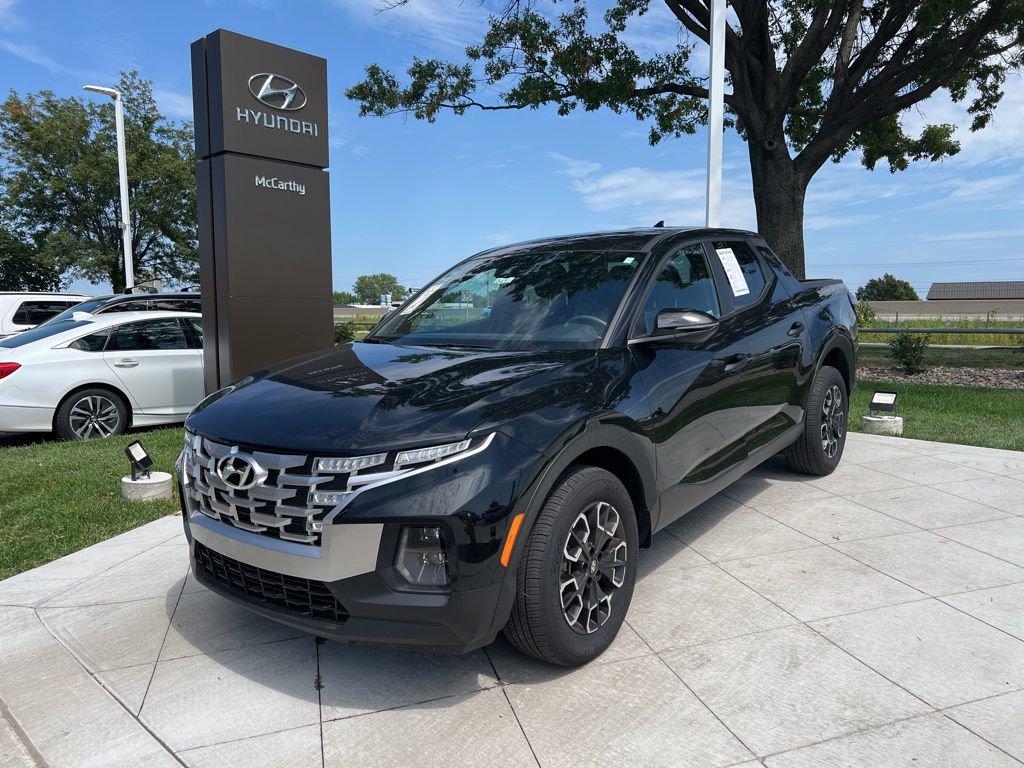 Used 2024 Hyundai Santa Cruz SEL image 2