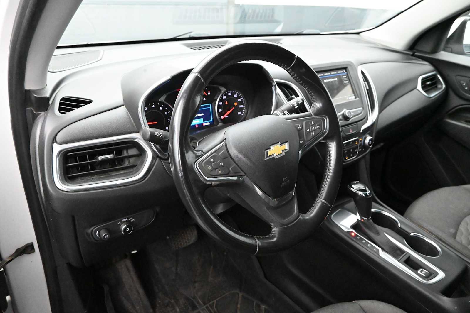 Used 2019 Chevrolet Equinox LT FWD image 10