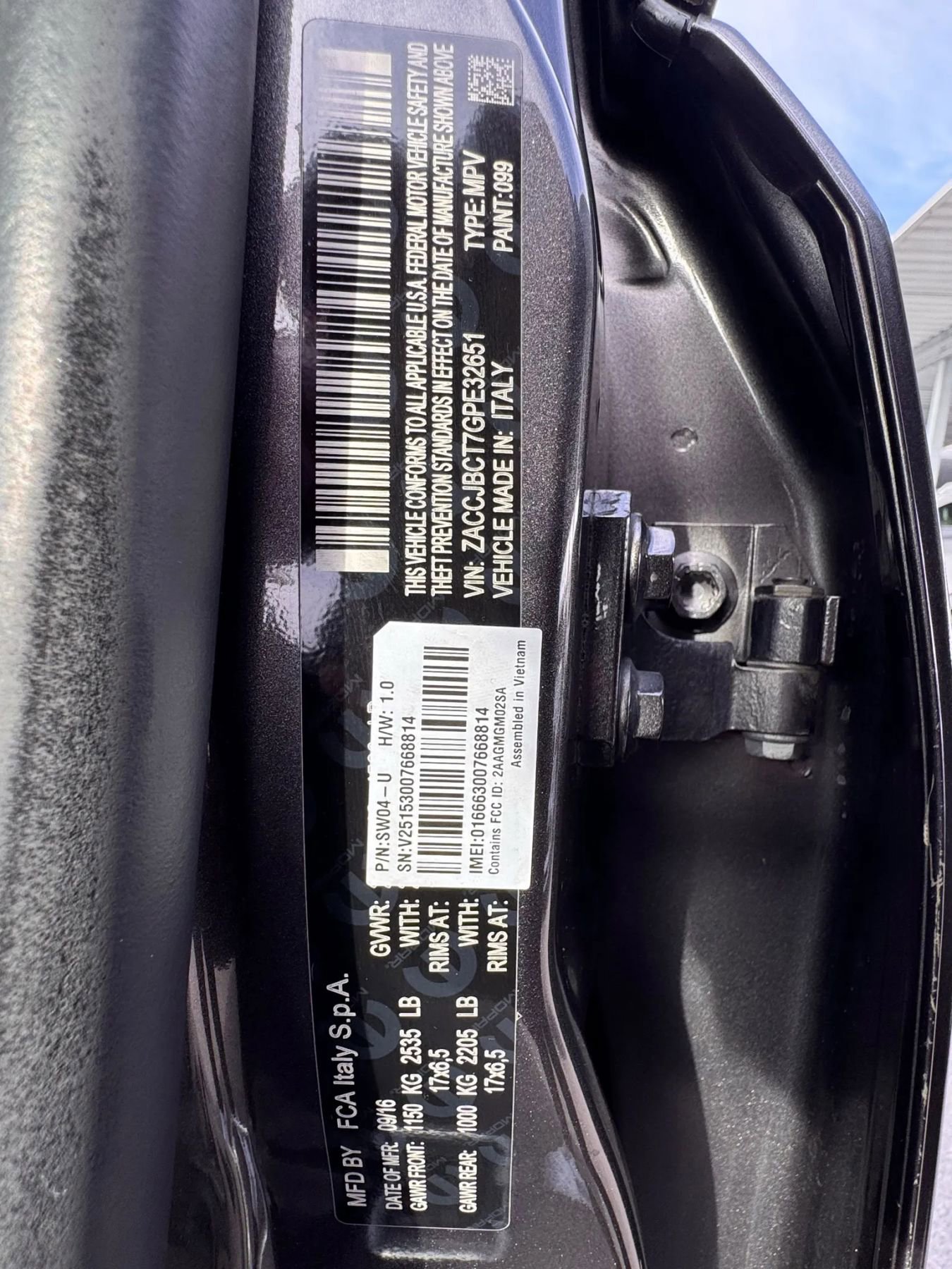 Used 2016 Jeep Renegade Trailhawk image 31