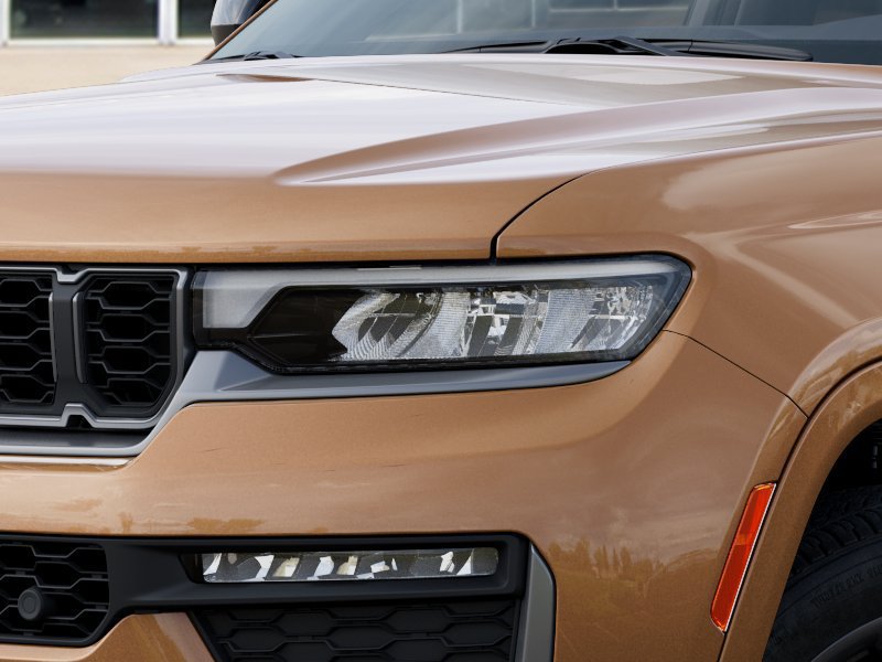New 2027 Jeep Grand Cherokee Limited AWD/4WD image 10