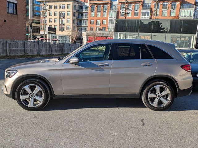 Used 2020 Mercedes-Benz GLC 300 4MATIC image 9
