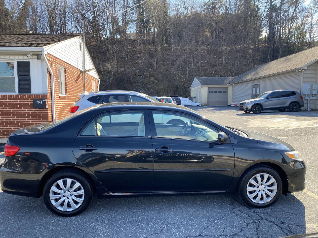 Used 2012 Toyota Corolla LE image 4