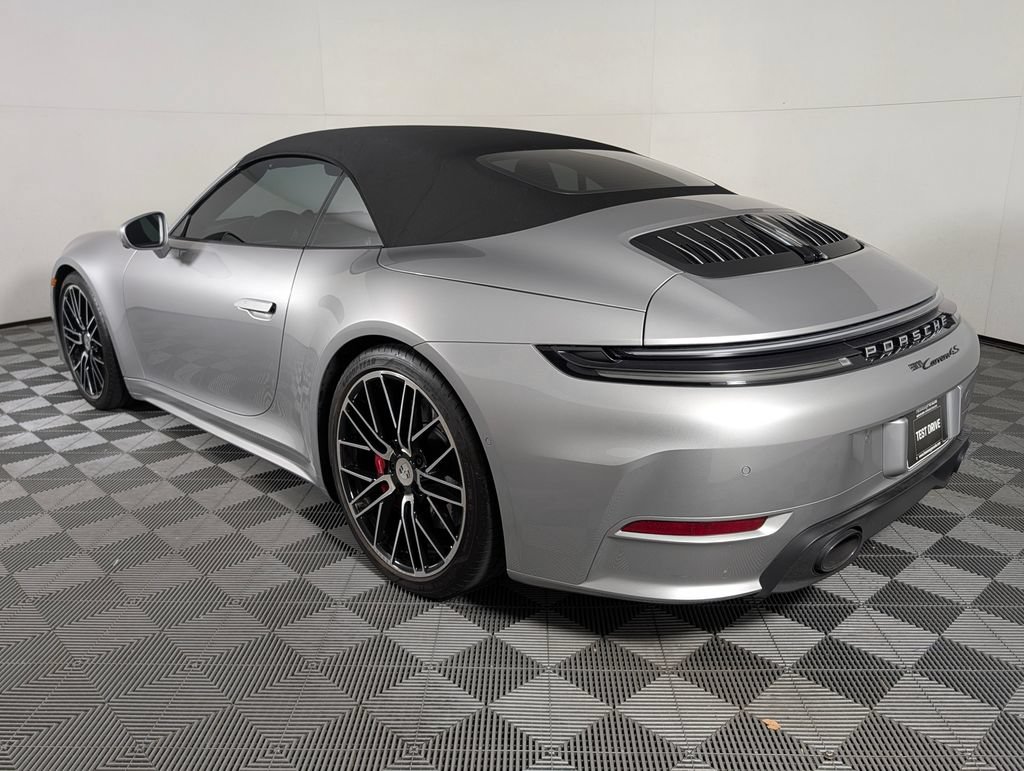 Certified 2026 Porsche 911 Carrera 4S AWD/4WD image 3