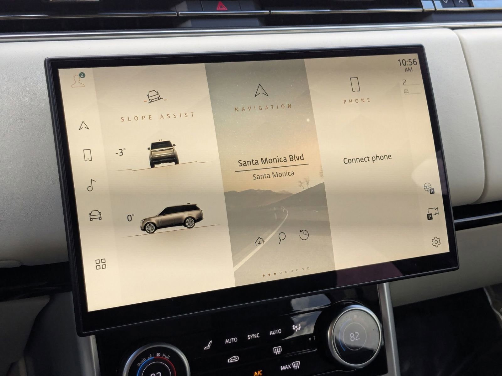 Used 2023 Land Rover Range Rover Long Wheelbase SE image 15