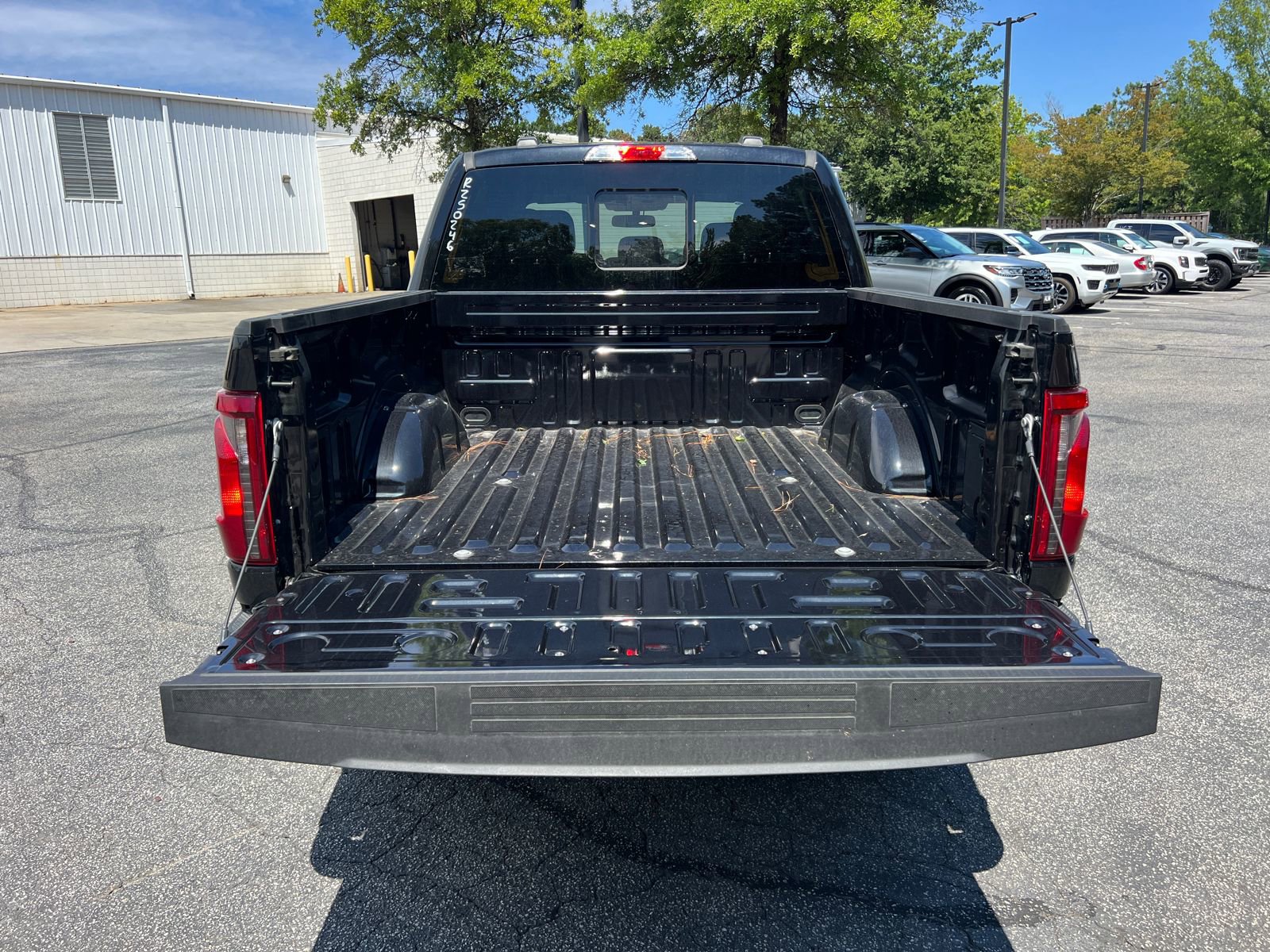 New 2025 Ford F150 XLT w/ Equipment Group 302A MID image 15