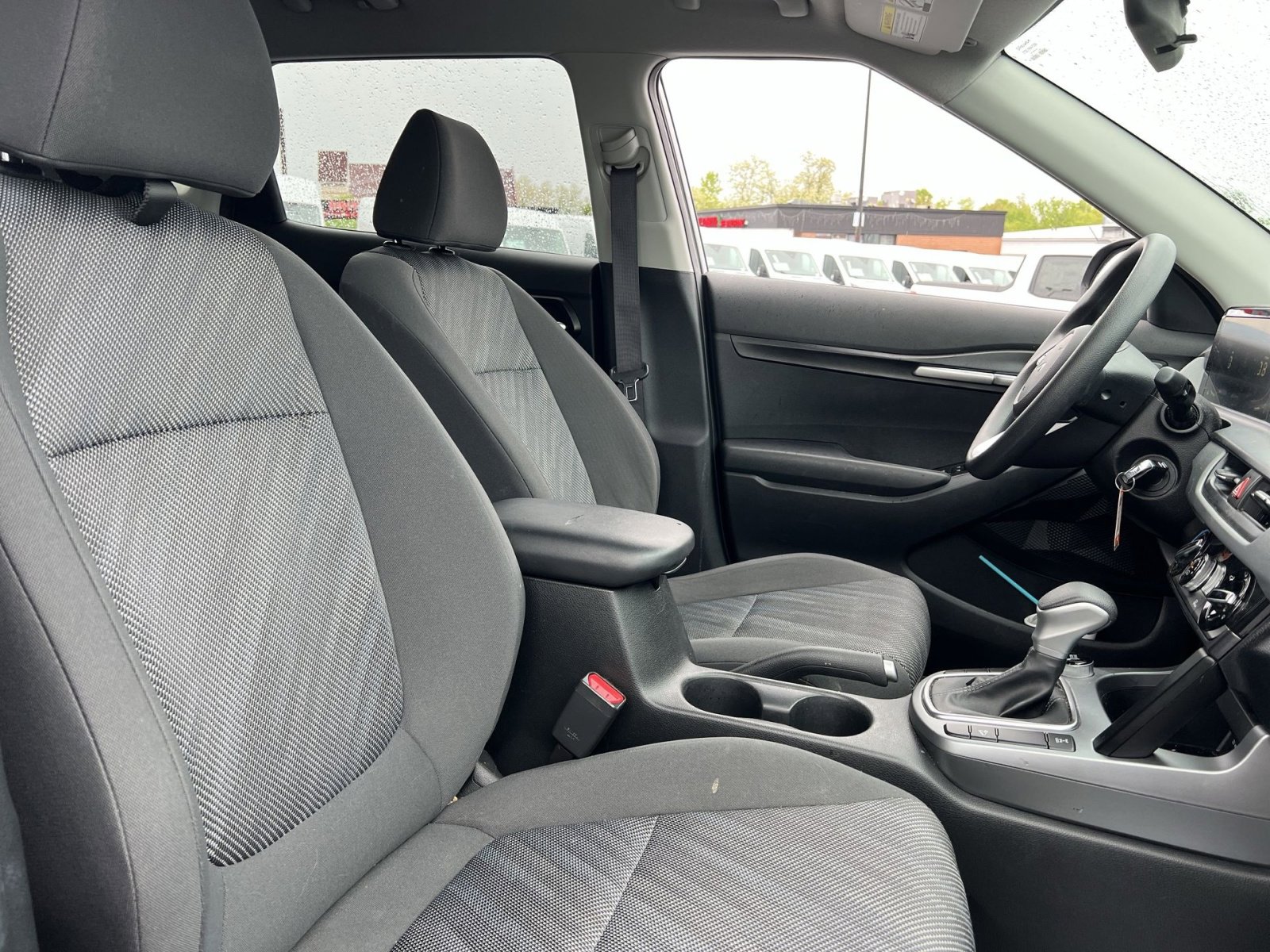 Used 2024 Kia Seltos LX AWD/4WD image 33