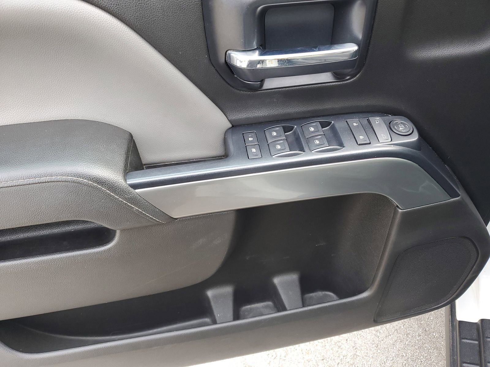 Used 2014 Chevrolet Silverado 1500 LT w/ LT Convenience Package image 20