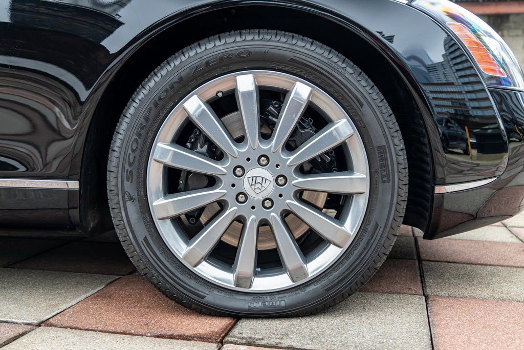 Used 2009 Maybach 62 S RWD image 55