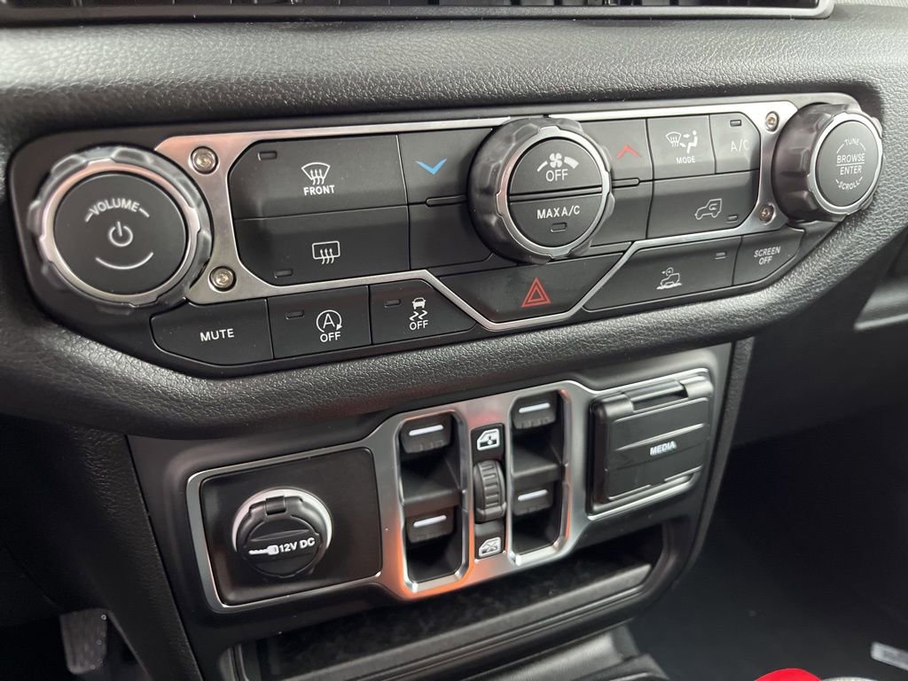 New 2026 Jeep Gladiator Sport AWD/4WD image 37