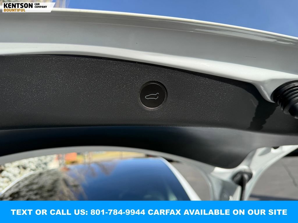 Used 2023 Tesla Model 3 Performance image 35