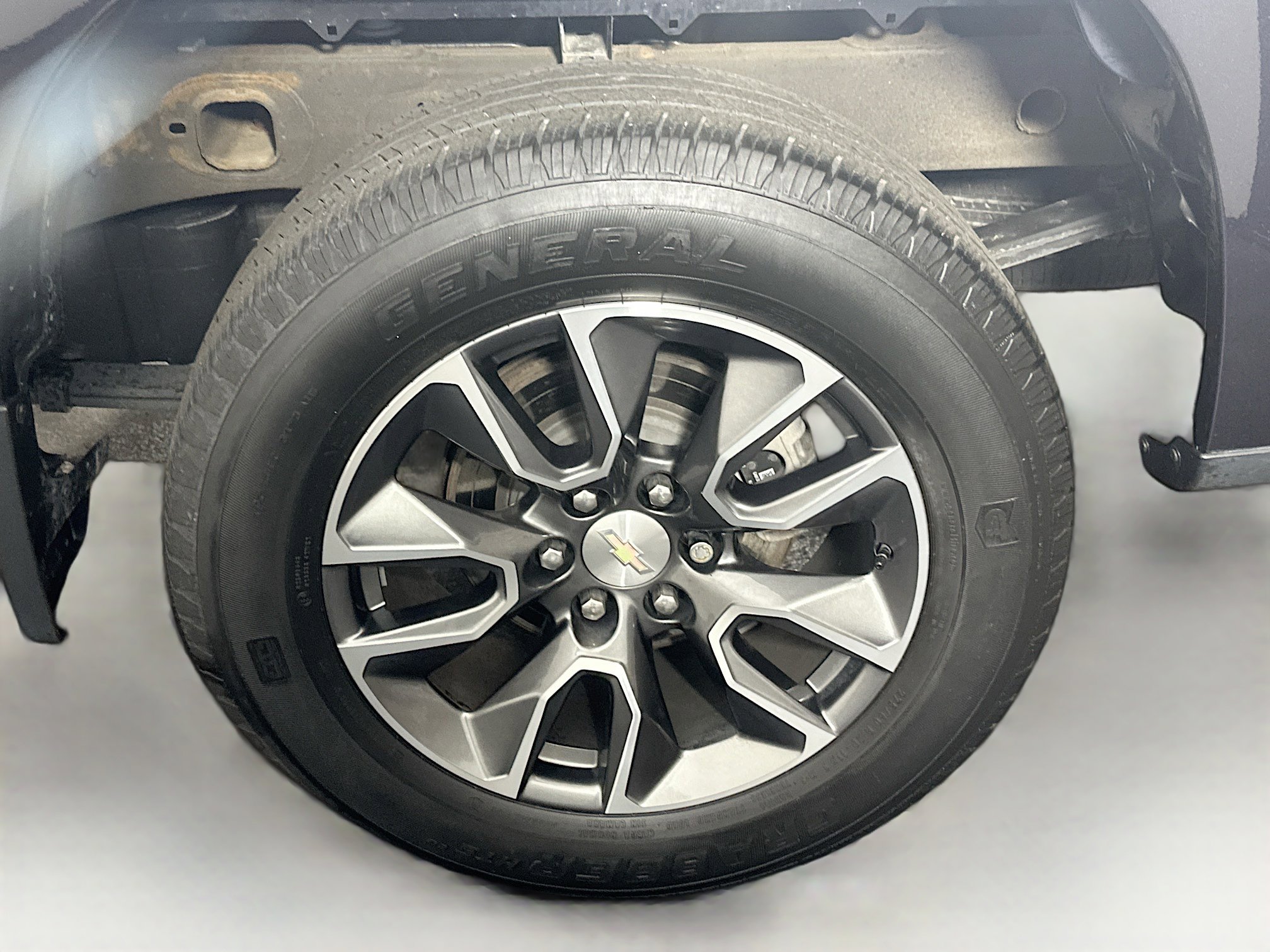 Used 2022 Chevrolet Silverado 1500 LT image 11