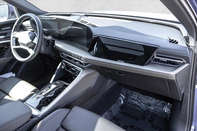 Certified 2025 Audi Q5 Premium Plus w/ Premium Plus image 25