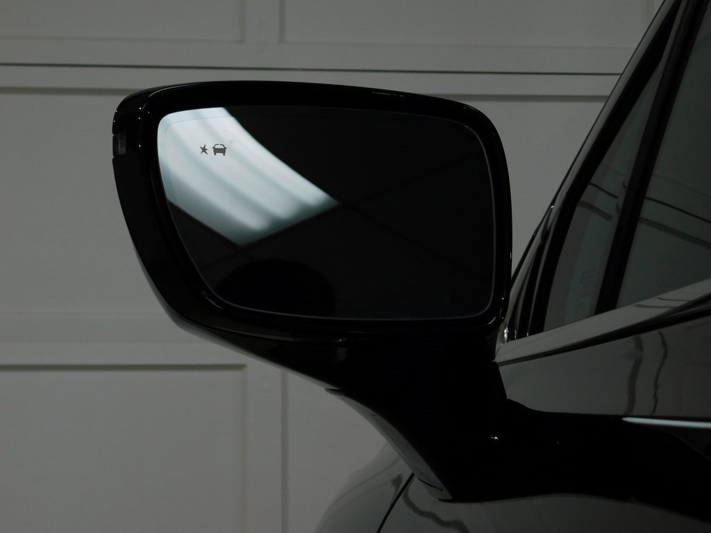 Used 2024 Buick Enclave Essence image 20