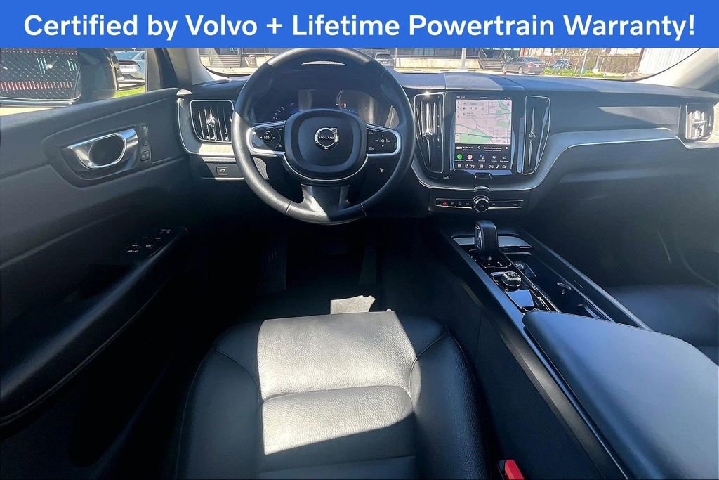 Used 2025 Volvo XC60 B5 Plus image 8