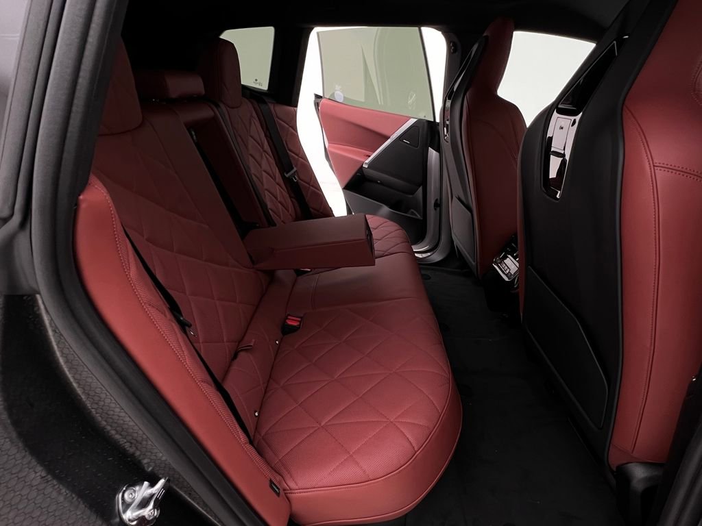 New 2026 BMW iX xDrive45 w/ M Sport Package image 14