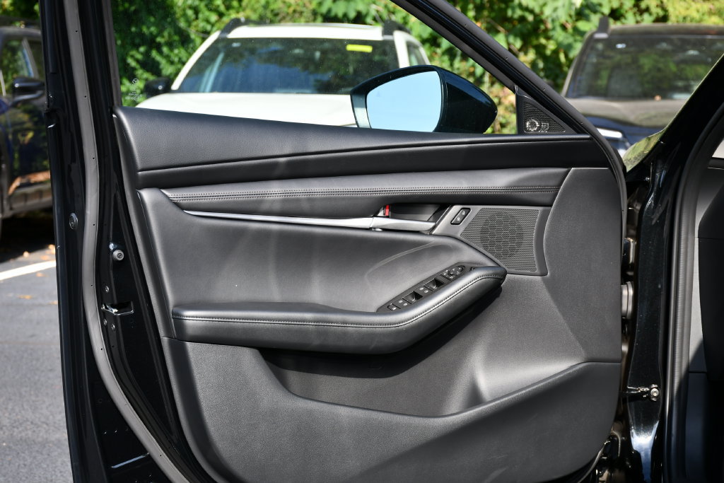 New 2026 MAZDA MAZDA3 s Sport FWD image 10