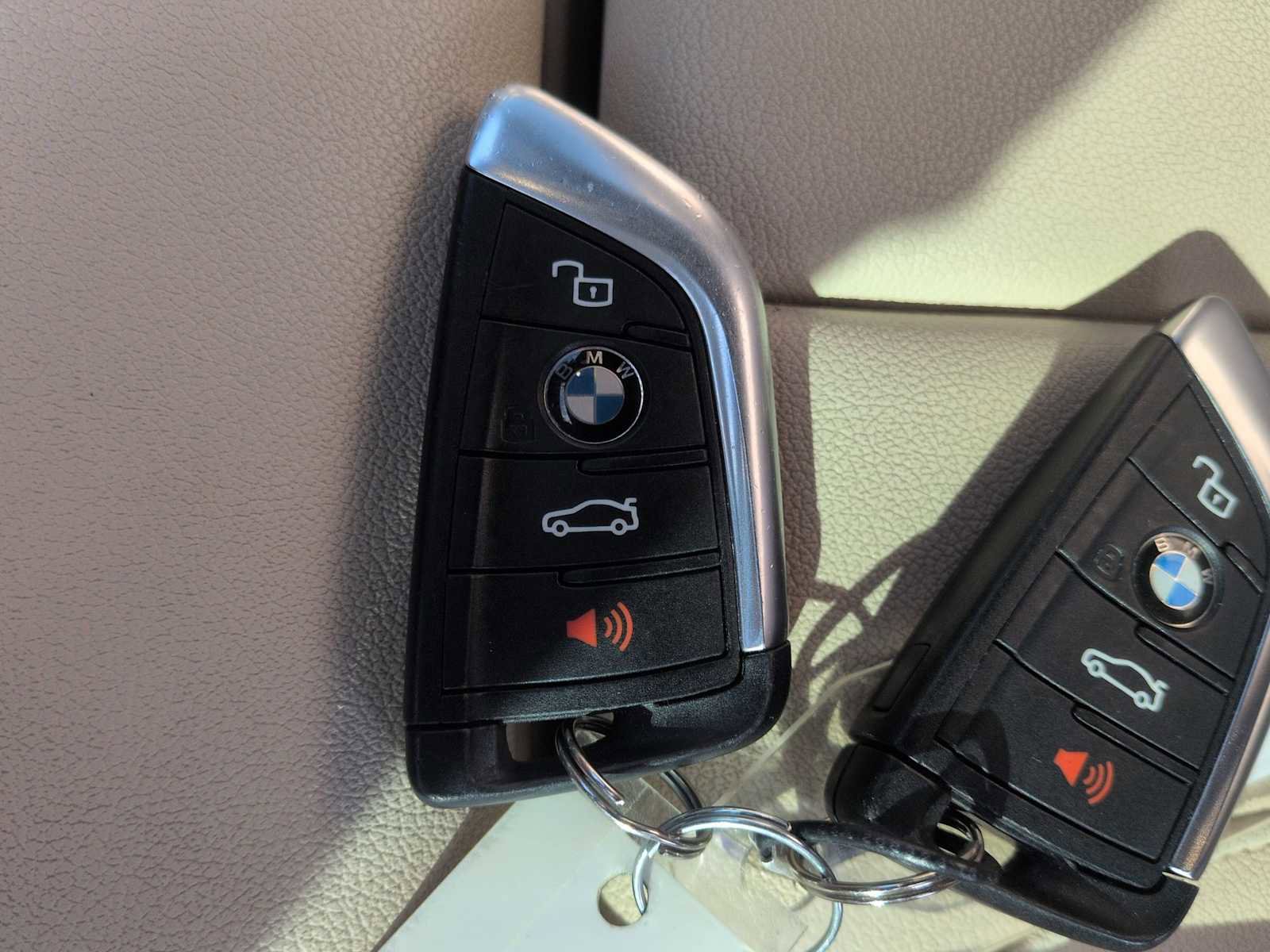 Used 2020 BMW X3 xDrive30i w/ Premium Package image 36