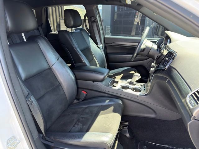 Used 2021 Jeep Grand Cherokee Laredo X AWD/4WD image 11